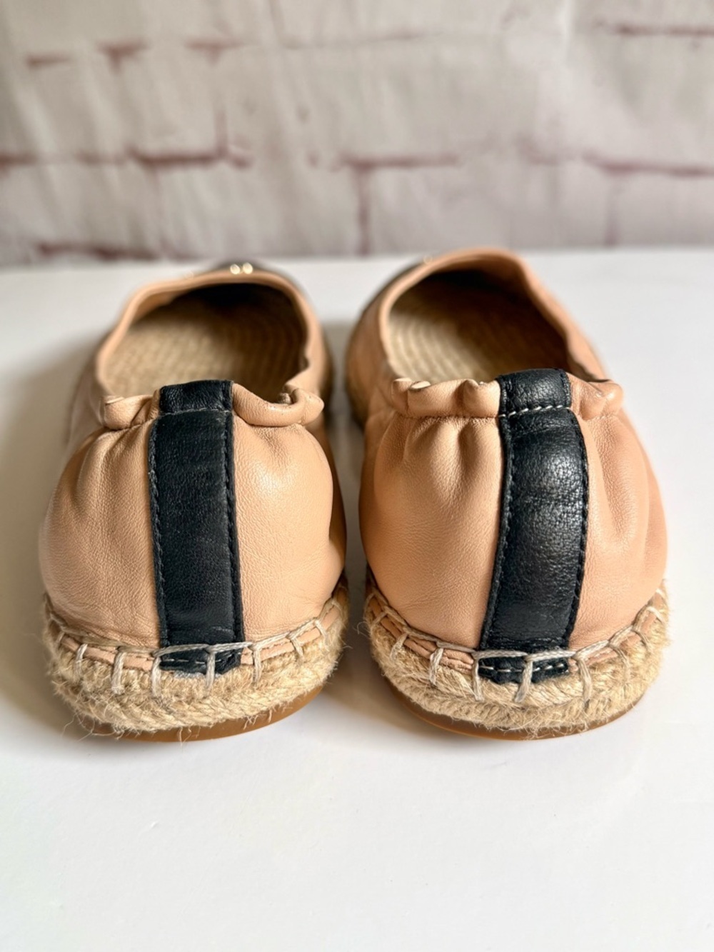 COACH Camryn Beige Black Leather Espadrille Slip On Loafers Size 7 - Picture 8 of 16
